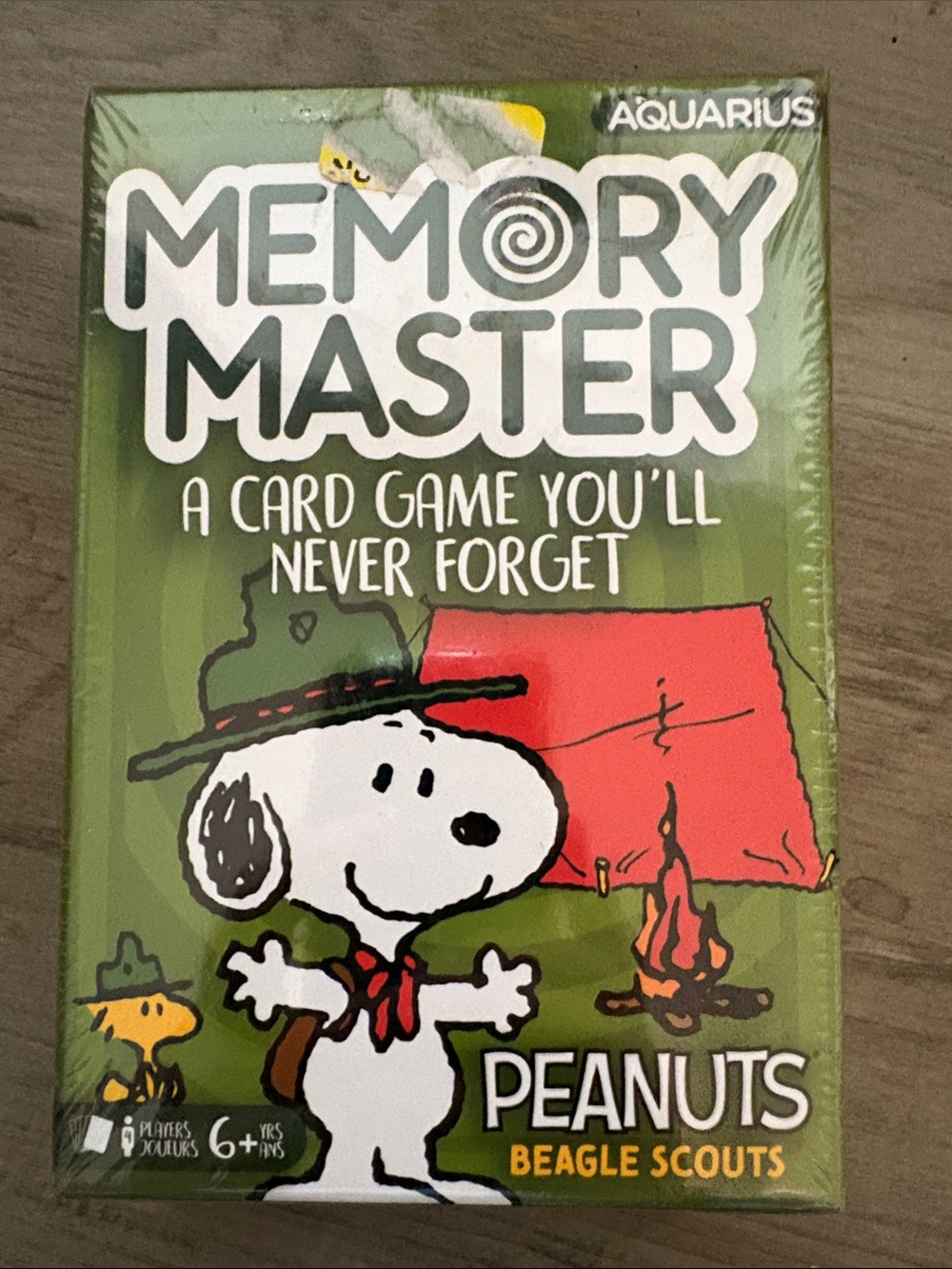 Aquarius Memory Master Peanuts Beagle Scouts Card Game - Green & Red